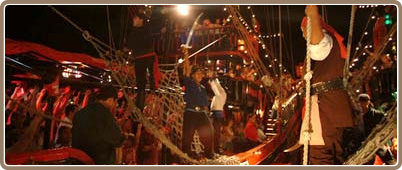Capitan Hook Tour, Pirates night | Cancun Nightlife