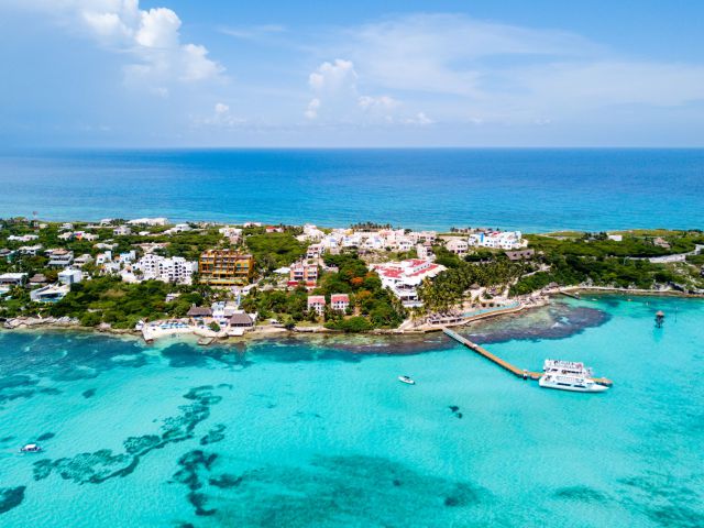 isla mujeres aerial view