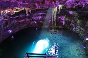 Underground cenote ilumination