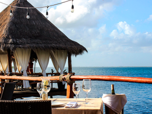 Navios Restaurant at Cancun