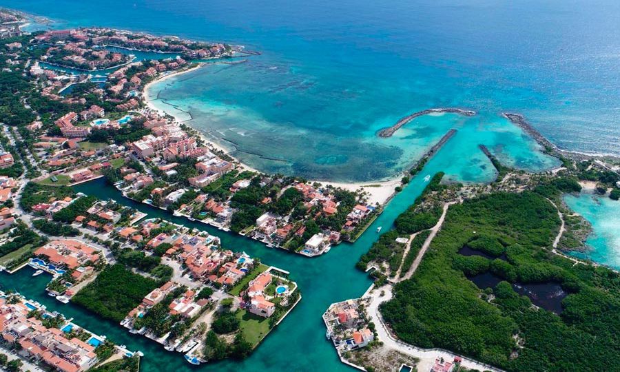 aerial view of puerto aventuras harbour