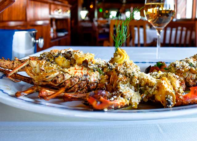 lorenzillos lobster dinner in cancun
