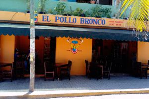 pollo-bronco-tulum-restaurant