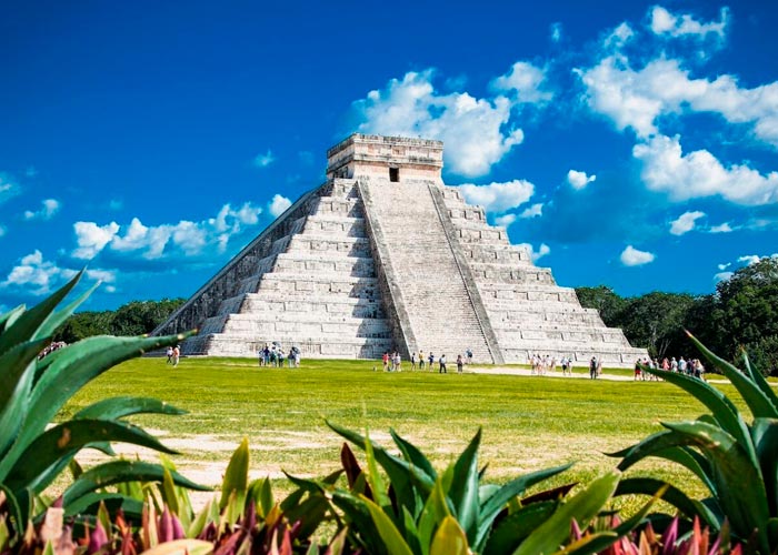 chichen itza pyramid